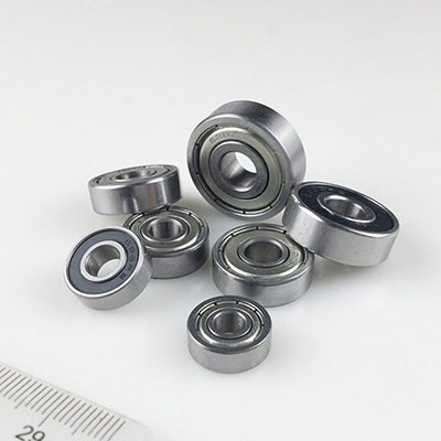 Miniature ball bearing